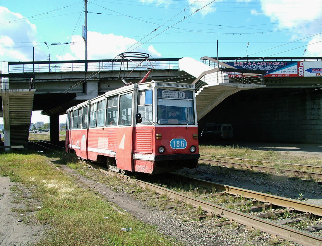 Омск, 71-605 (КТМ-5М3) № 186; Омск — Трамвайные линии — Левобережье / 10-й маршрут (демонтировано)