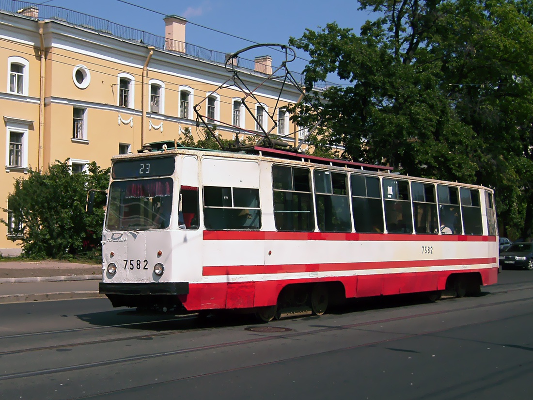 Санкт-Петербург, ЛМ-68М № 7582