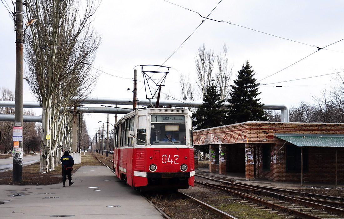 Avdiivka, 71-605 (KTM-5M3) № 042