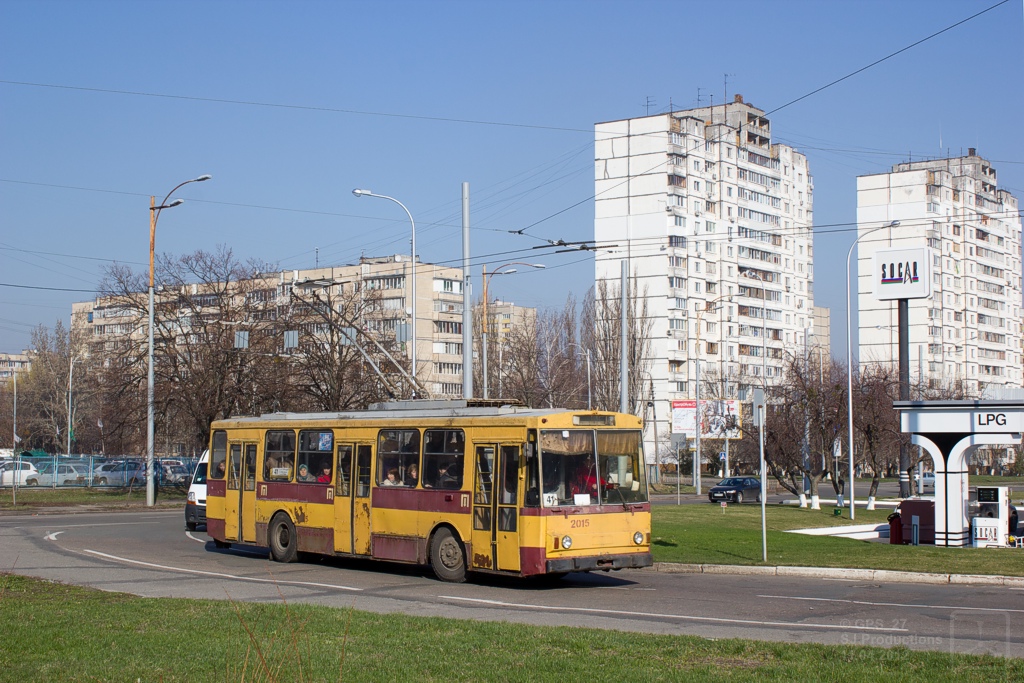 Киев, Škoda 14Tr02/6 № 2015