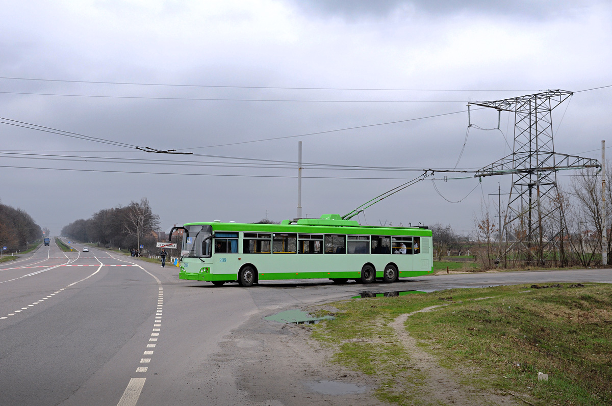 Луцк, Богдан E231 № 209; Луцк — Поездка по Луцку — 2012 (07.04.2012)