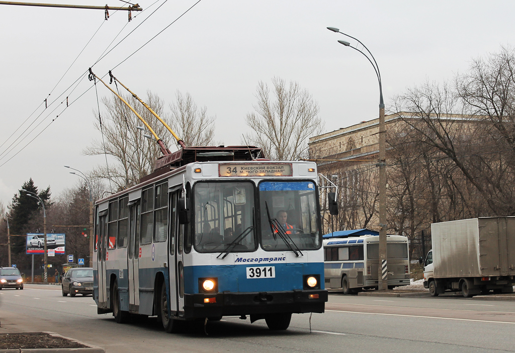 Moscow, YMZ T2 № 3911