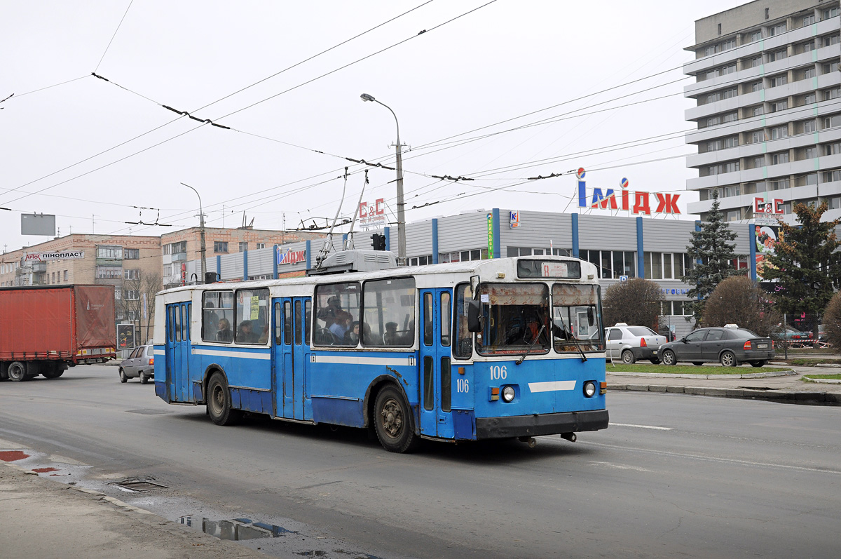 Lutsk, ZiU-682V № 106