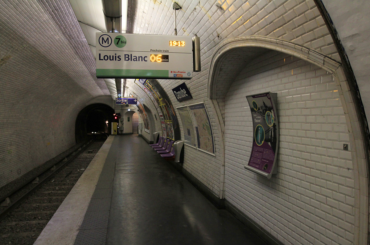 Париж - Версай - Ивелин — Метрополитен — Линия 7-bis