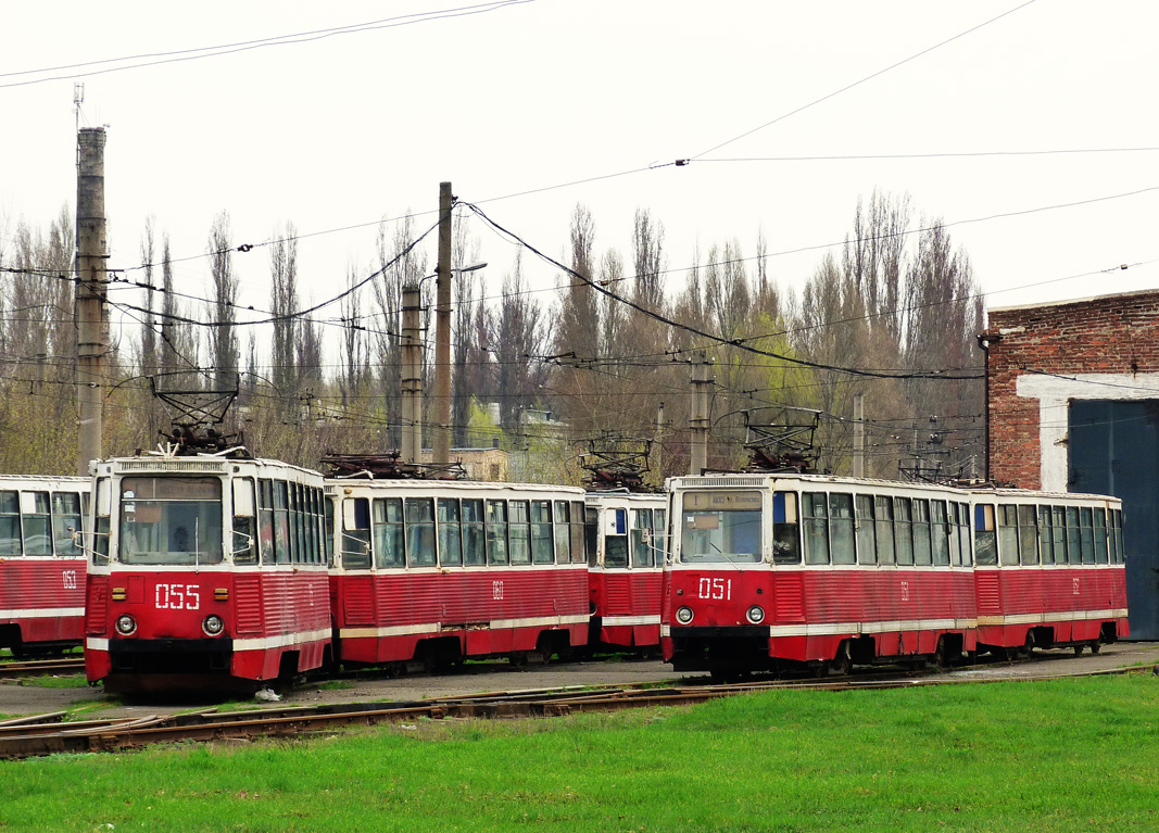 Авдеевка, 71-605 (КТМ-5М3) № 055; Авдеевка, 71-605 (КТМ-5М3) № 051; Авдеевка — Трамвайный парк