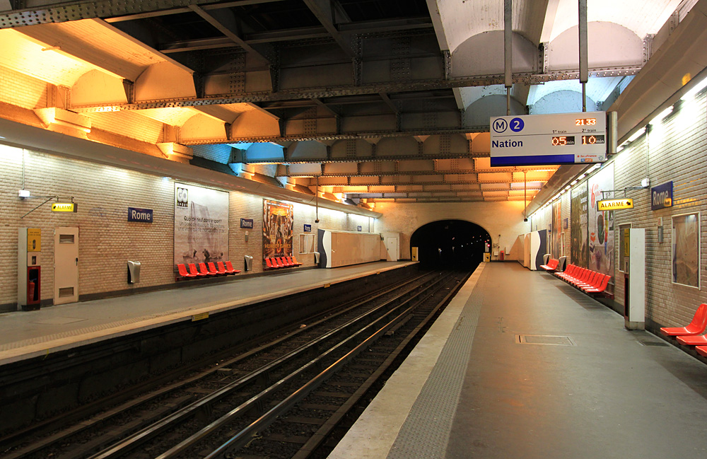 Париж -  Версаль -  Ивелин — Метрополитен — Линия 2