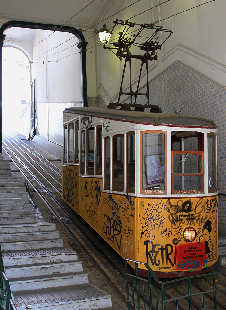 Lisbon, Funicular* Nr 1; Lisbon — Ascensor da Bica