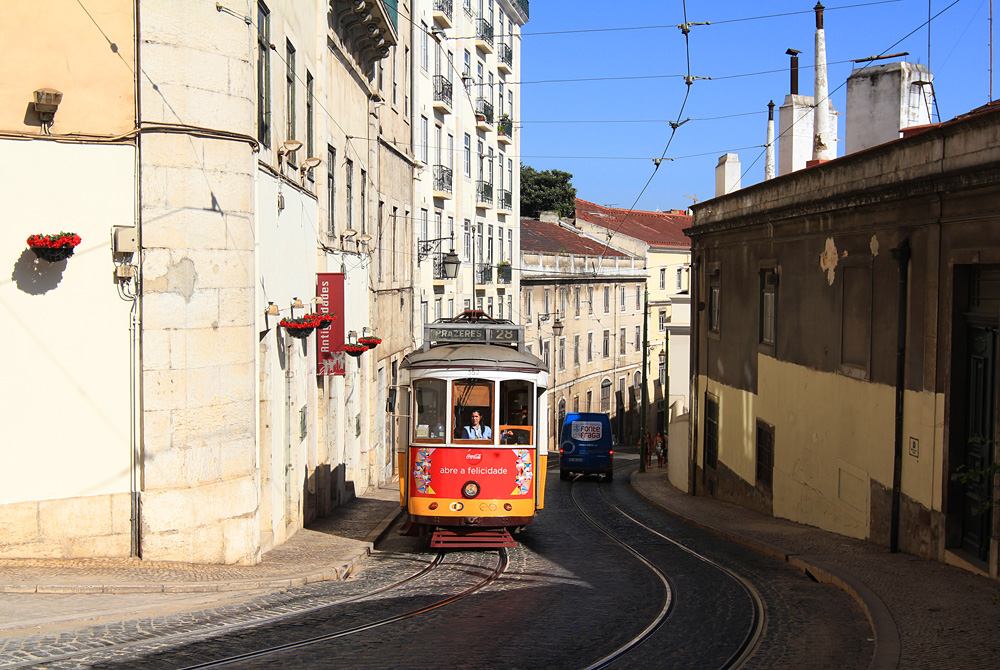 Лиссабон, Carris 2-axle motorcar (Remodelado) № 552