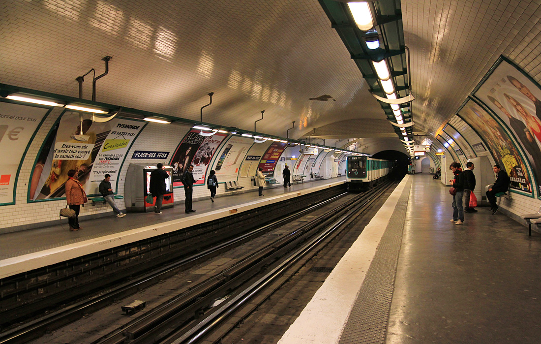 Большой Париж -  Версаль -  Ивелин — Метрополитен — Линия 11