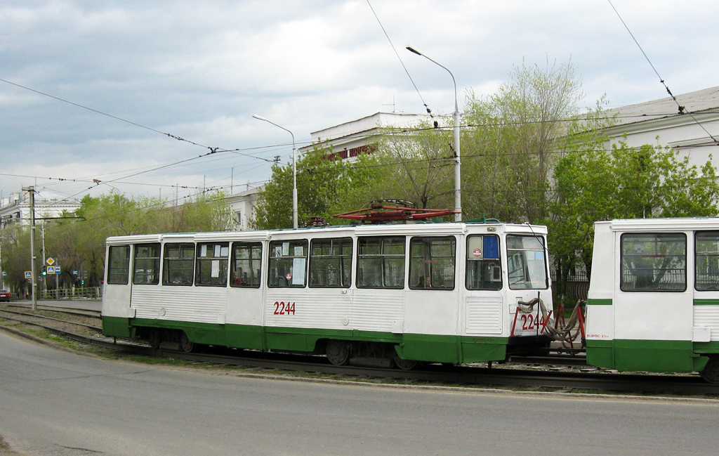 馬格尼托哥爾斯克, 71-605A # 2244