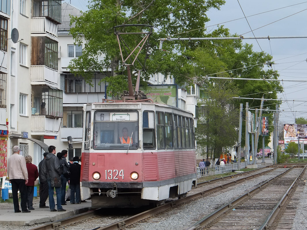 Chelyabinsk, 71-605 (KTM-5M3) č. 1324