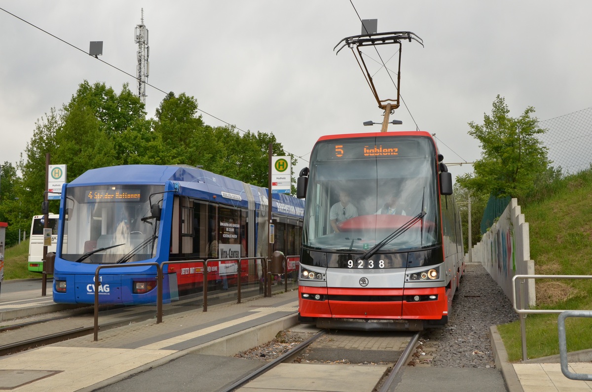 Chemnitz, Škoda 15T3 ForCity Alfa Praha nr. 9238; Chemnitz — Trams from other cities • Fahrzeuge aus anderen Städten