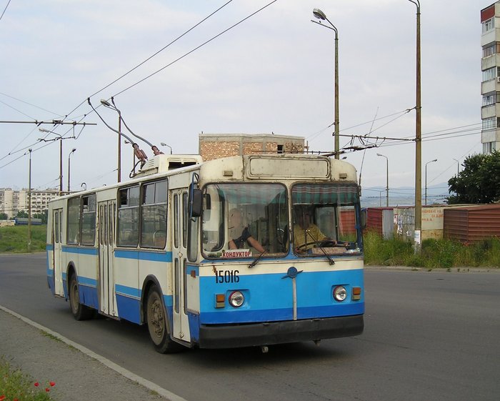 Бургас, ЗиУ-682В-012 [В0А] № 15016; Бургас — Троллейбусы ЗИУ 682