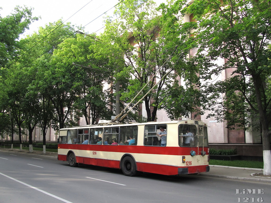 Chișinău, ZiU-682V # 1216