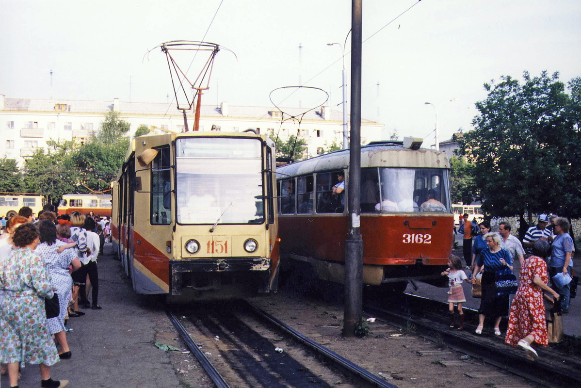 Oufa, 71-608K N°. 1151; Oufa, Tatra T3SU N°. 3162; Oufa — Historic photos