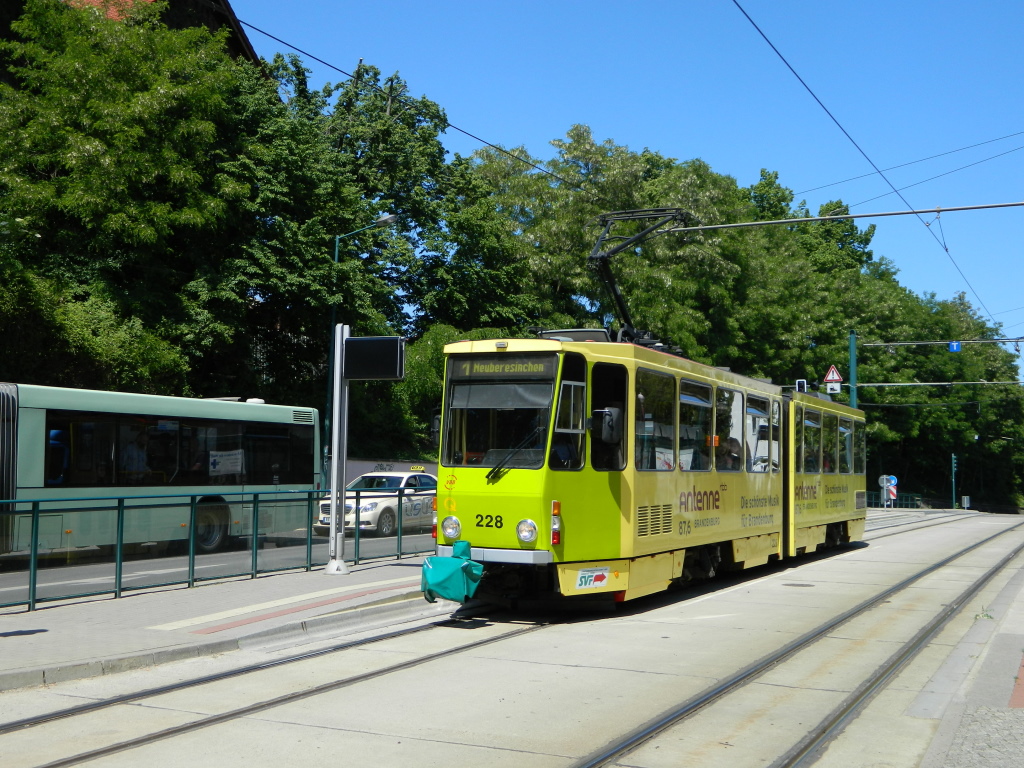 Frankfurt an der Oder, Tatra KT4DM nr. 228