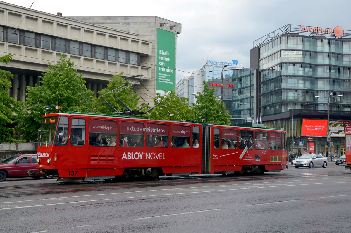 Татра 137
