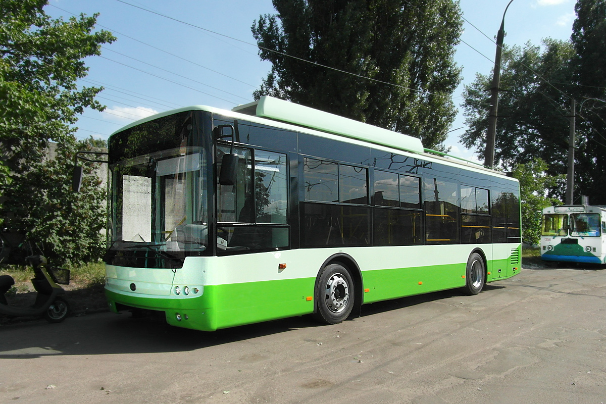 Луганск, Богдан Т60112 № 112; Черкассы — Презентации новых троллейбусов