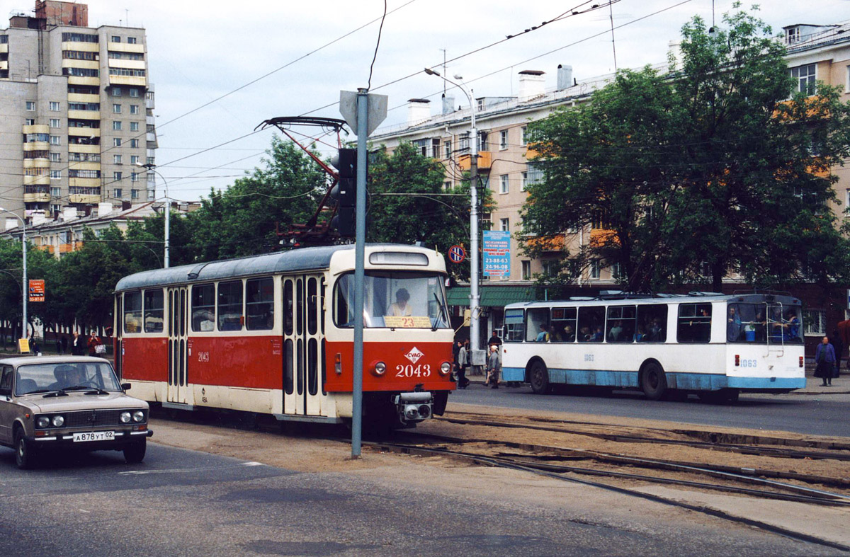 Уфа, Tatra T3D № 2043; Уфа, ЗиУ-682 (УРТТЗ) № 1063; Уфа — Закрытые трамвайные линии