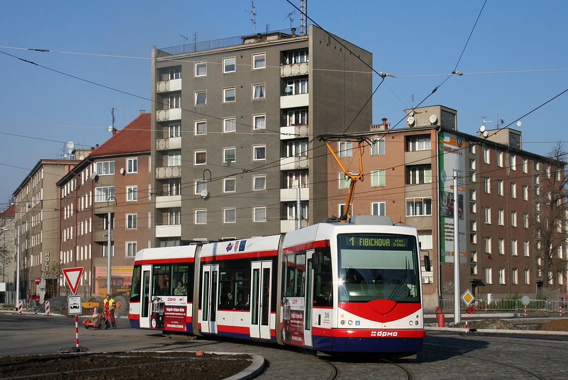 Olomouc, Inekon 01 Trio # 206