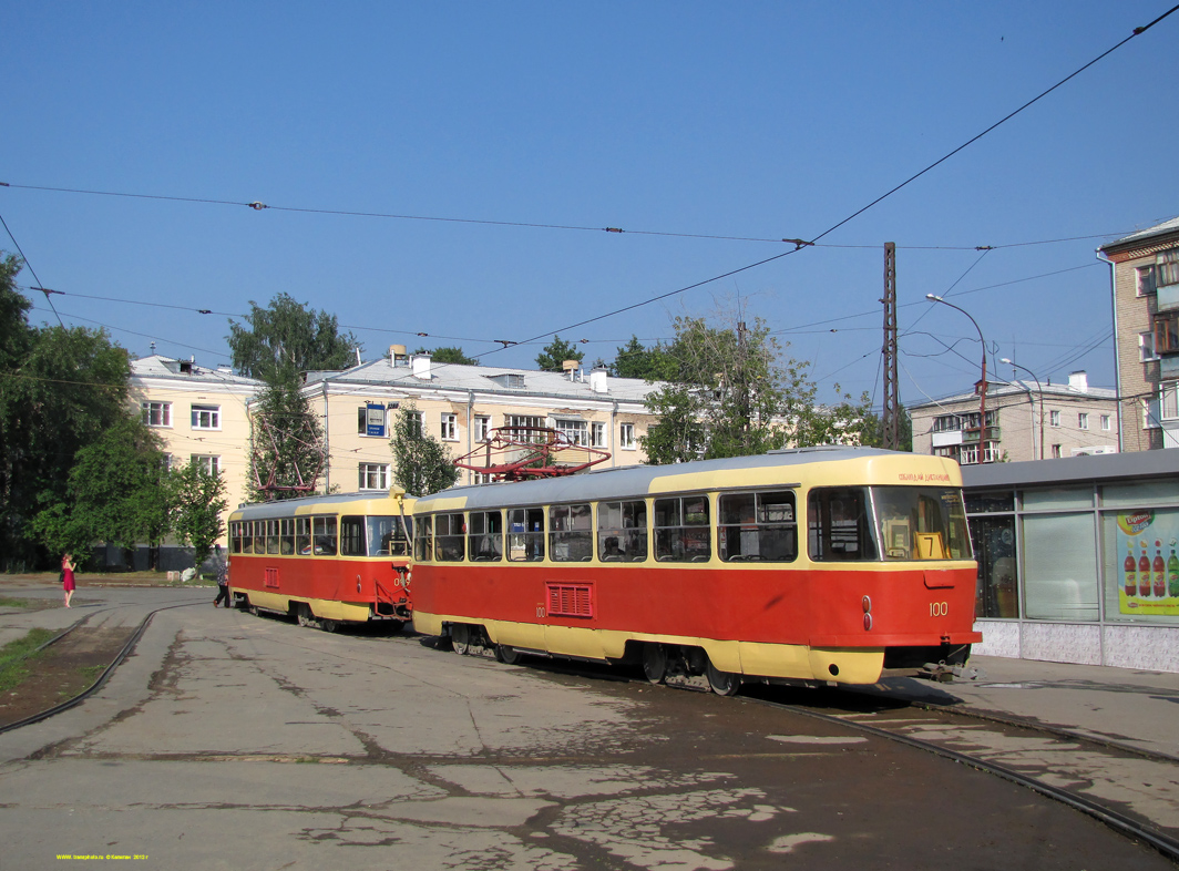 Jekatěrinburg, Tatra T3SU (2-door) č. 100