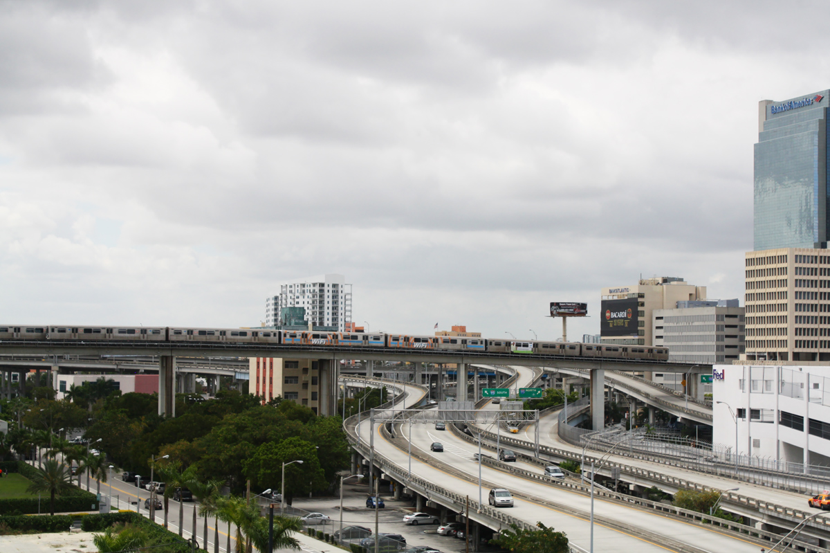Майами, FL — Metrorail