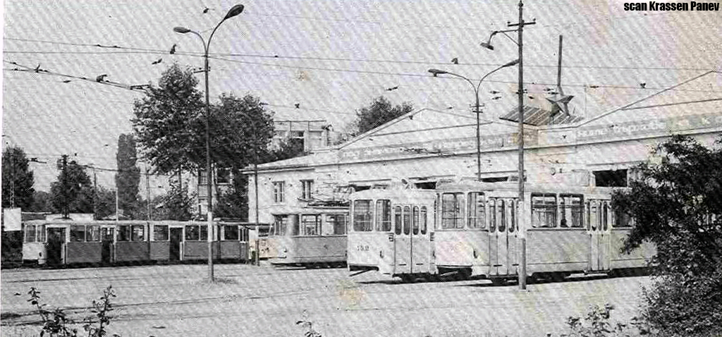Sofia, T8M-730 (Sofia 70) № 152; Sofia — Historical — Тramway photos (1945–1989); Sofia — The anniversary edition: “ 75 Years public transport in Sofia”; Sofia — Tram depots: [3] Banishora