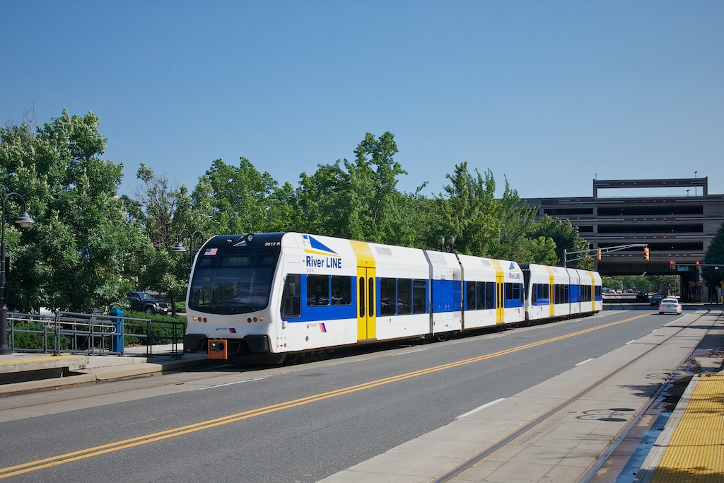 Трентон, Stadler GTW 2/6 № 3512