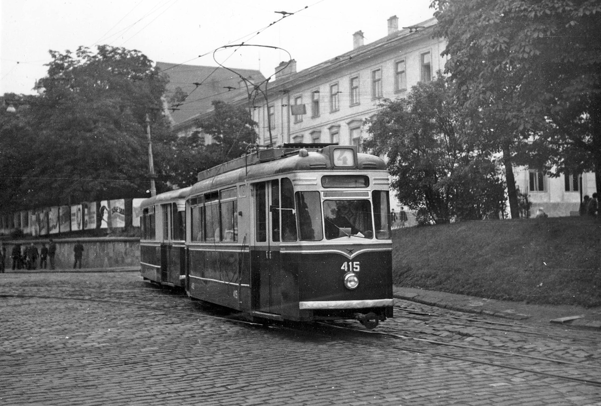 Lviv, Gotha T57 nr. 415; Lviv, Gotha B57 nr. 515