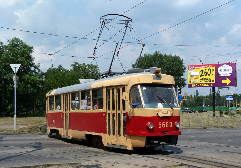 Kyjev, Tatra T3SU č. 5669