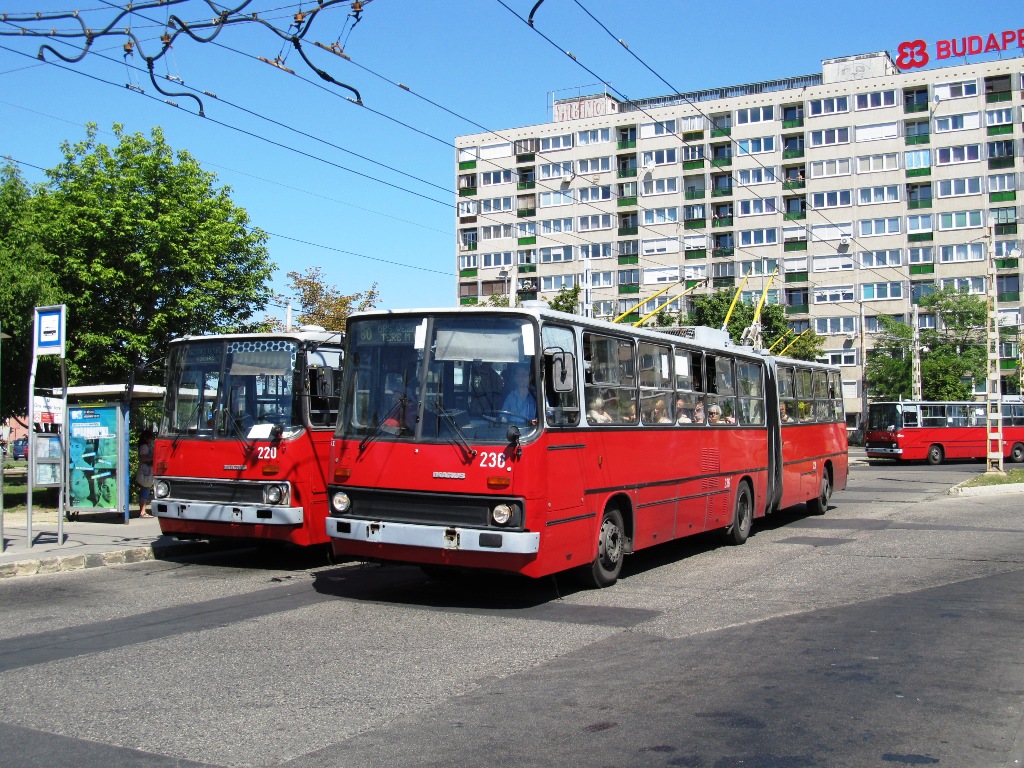 Budapešta, Ikarus 280.94 № 236