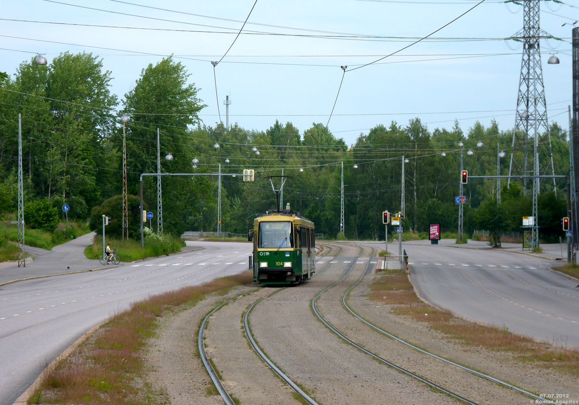 Helsinki, Valmet MLNRV2 Nr 104