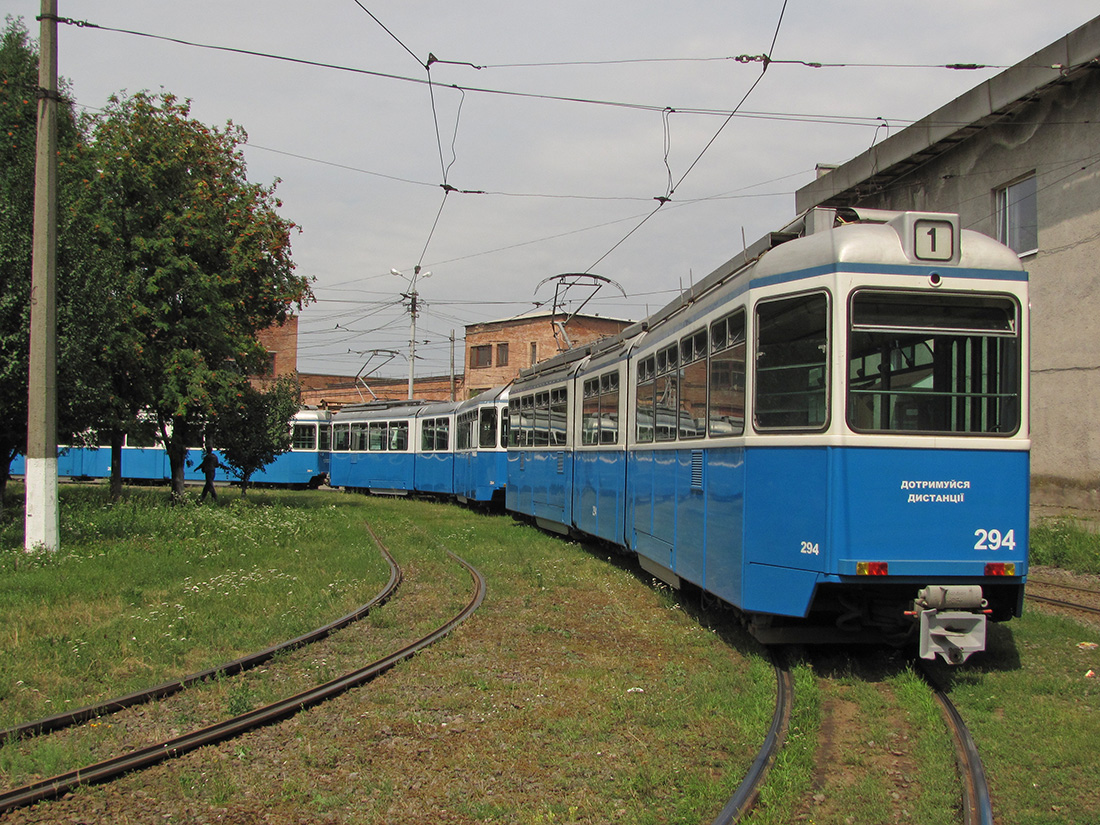 Vinnytsia, SWS/SIG/BBC Be 4/6 "Mirage" nr. 294; Vinnytsia — July 21, 2012 Trip at the train Be 4/6 Mirage + Be 4/6 Mirage Kühe, Tatra T4SU and UMZ T1