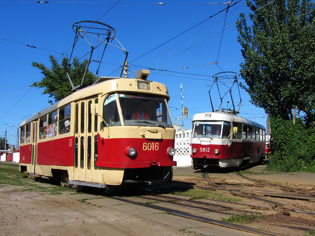 Kiev, Tatra T3SU N°. 6016