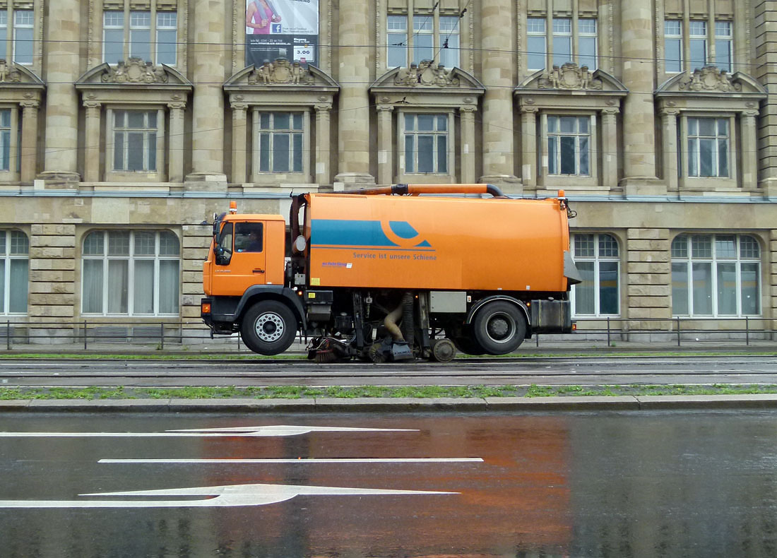 Lipsk — Service vehicles of the tram • Wirtschaftsfahrzeuge der Straßenbahn