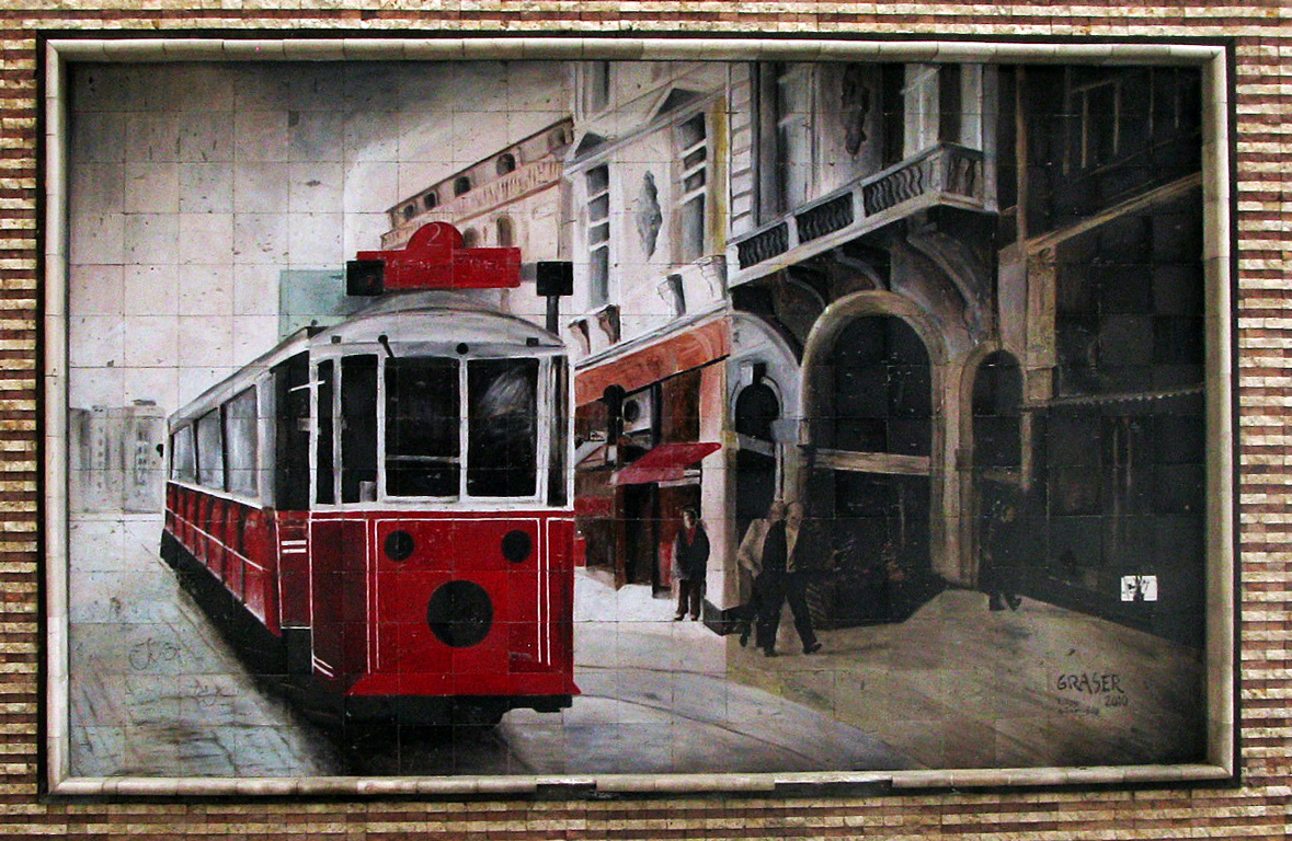 Стамбул — Линия ностальгического трамвая T2 (Taksim — Tünel) — Разные фотографии; Стамбул — Фуникулёр F2 (Tünel) — Разные фотографии