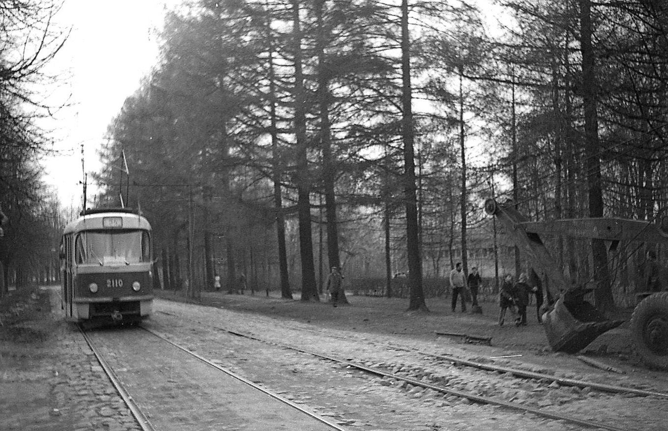 Москва, Tatra T3SU (двухдверная) № 2110; Москва — Исторические фотографии — Трамвай и Троллейбус (1946-1991)