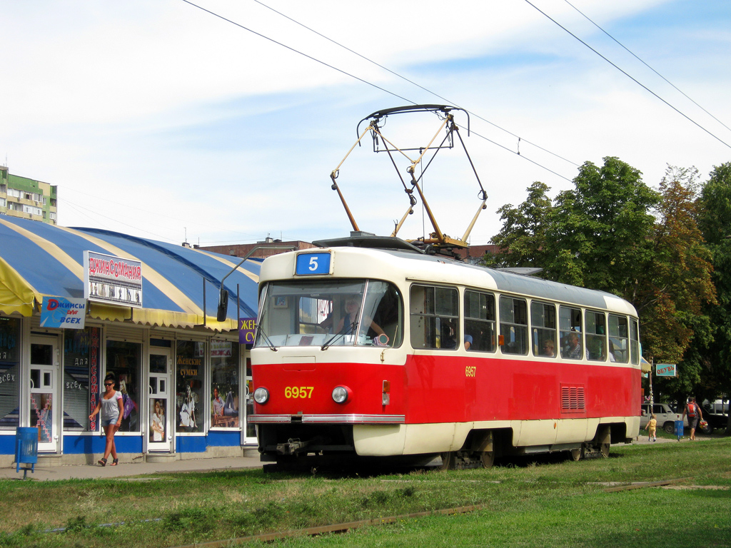 Харьков, Tatra T3 № 6957