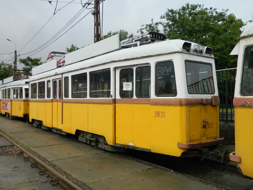 Budapeszt, Ganz UV5 Nr 3831; Budapeszt — Tram depots