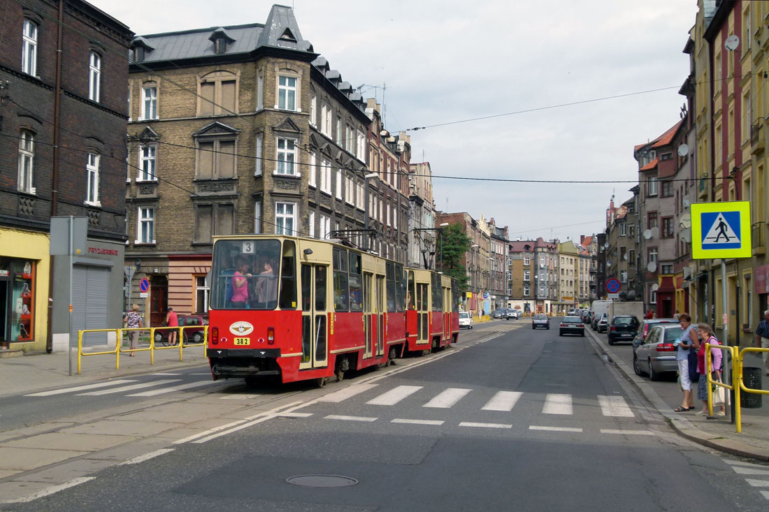 Silesia trams, Konstal 105Na # 382