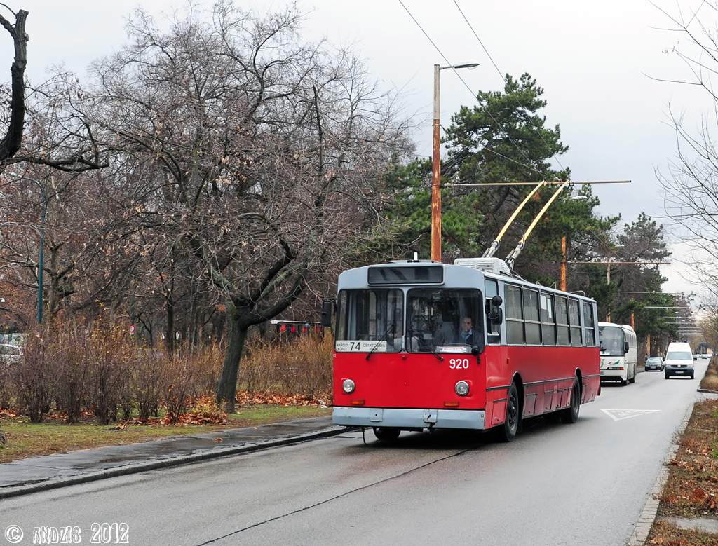 Budapest, ZiU-682UV Nr. 920