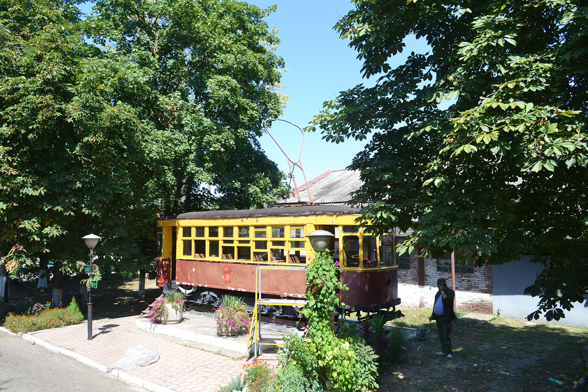 Krasnodar, Kh # Э-1; Krasnodar — Reconstrustion of museum tram H exterior