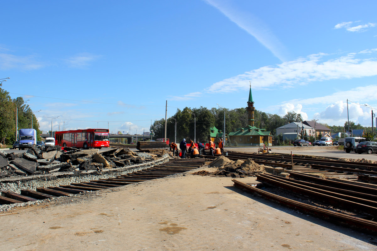 Kazany — Construction of tram line to “Sun City” district