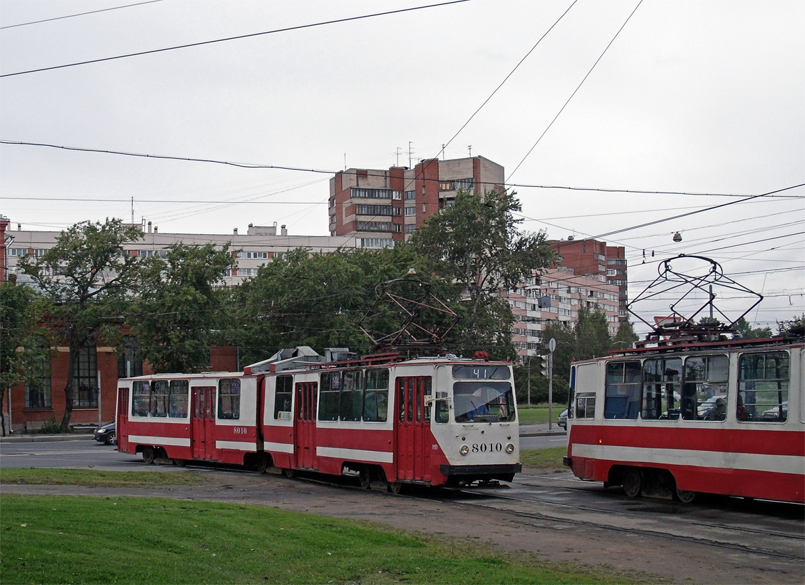 Saint-Petersburg, LVS-86K № 8010