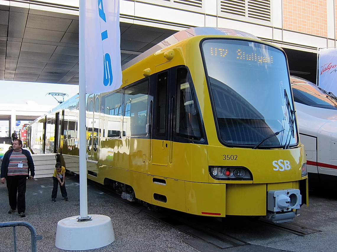 Штутгарт, Stadler DT8.12 № 3502; Берлин — InnoTrans 2012