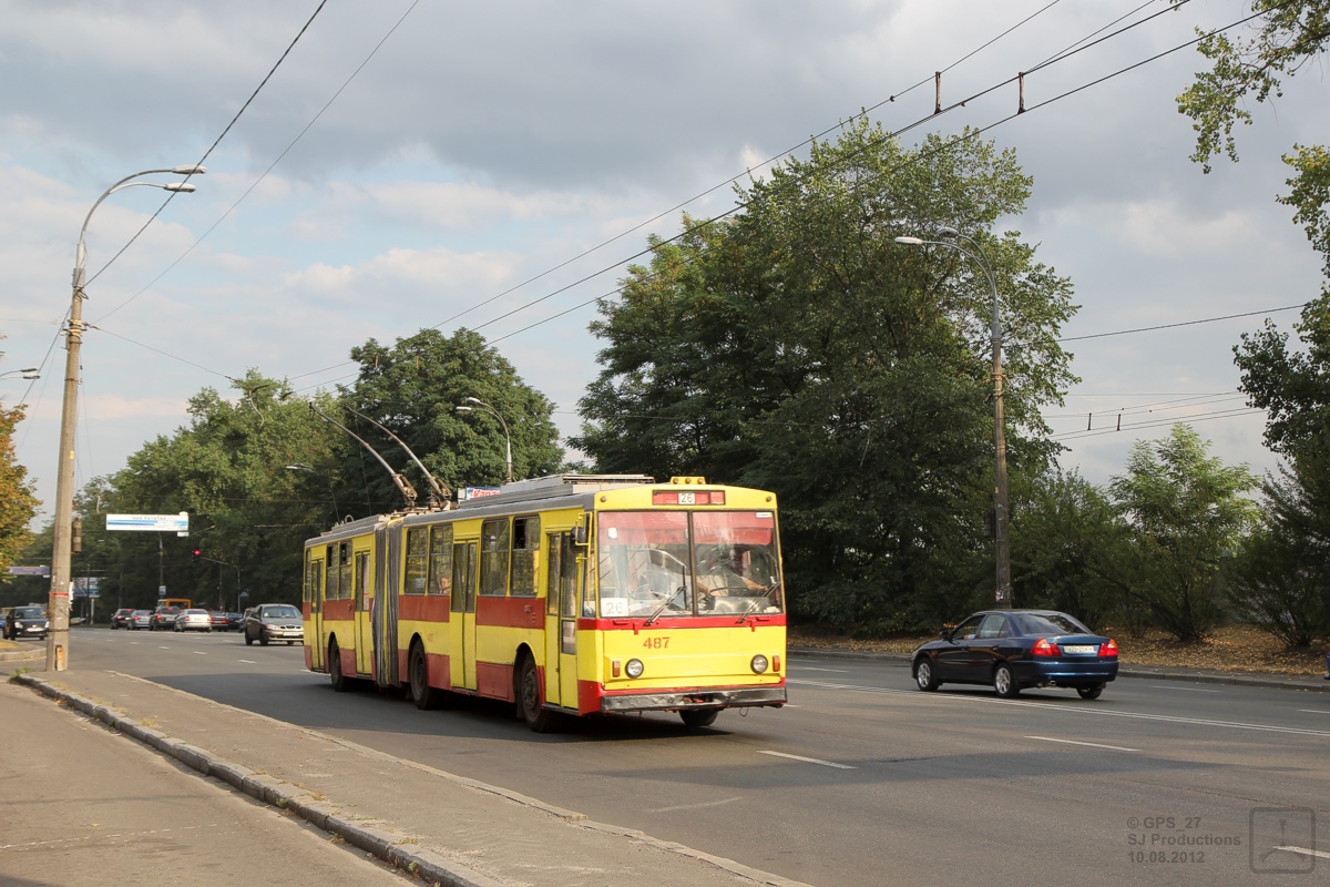 Kiev, Škoda 15Tr03/6 nr. 487