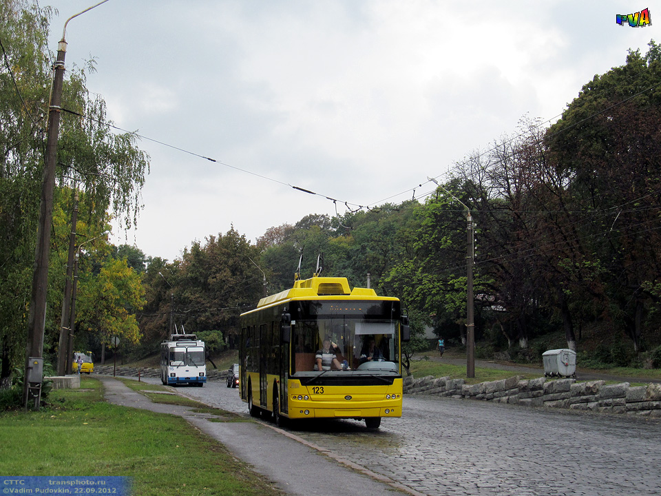Poltava, Bogdan T70110 # 123; Poltava — Travelling on trolleybus Bogdan T701.10 № 123 on the 50th anniversary of the Poltava trolleybus