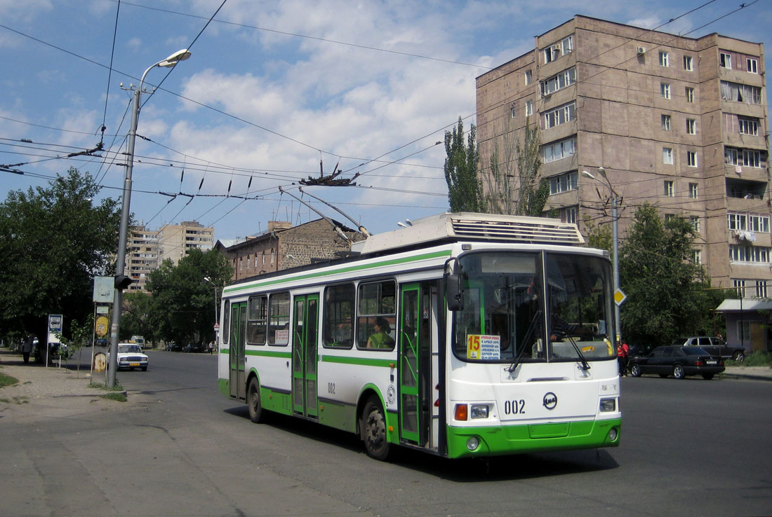Ереван, ЛиАЗ-5280 (ВЗТМ) № 002