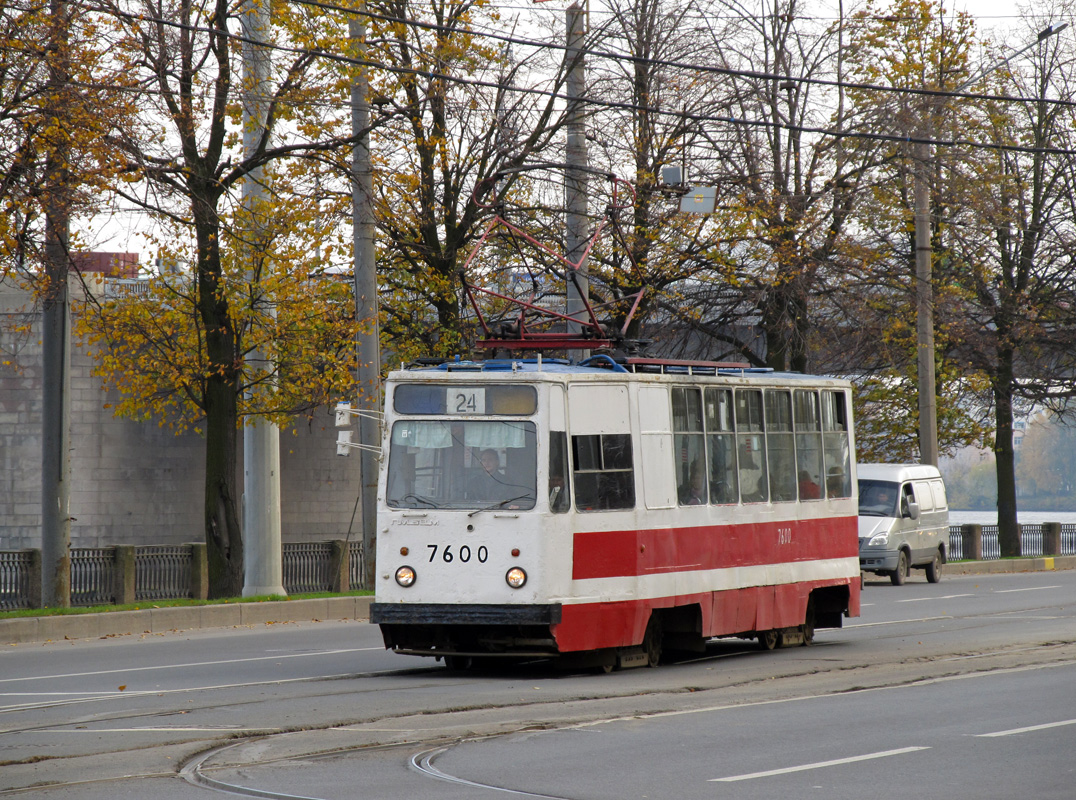 聖彼德斯堡, LM-68M # 7600