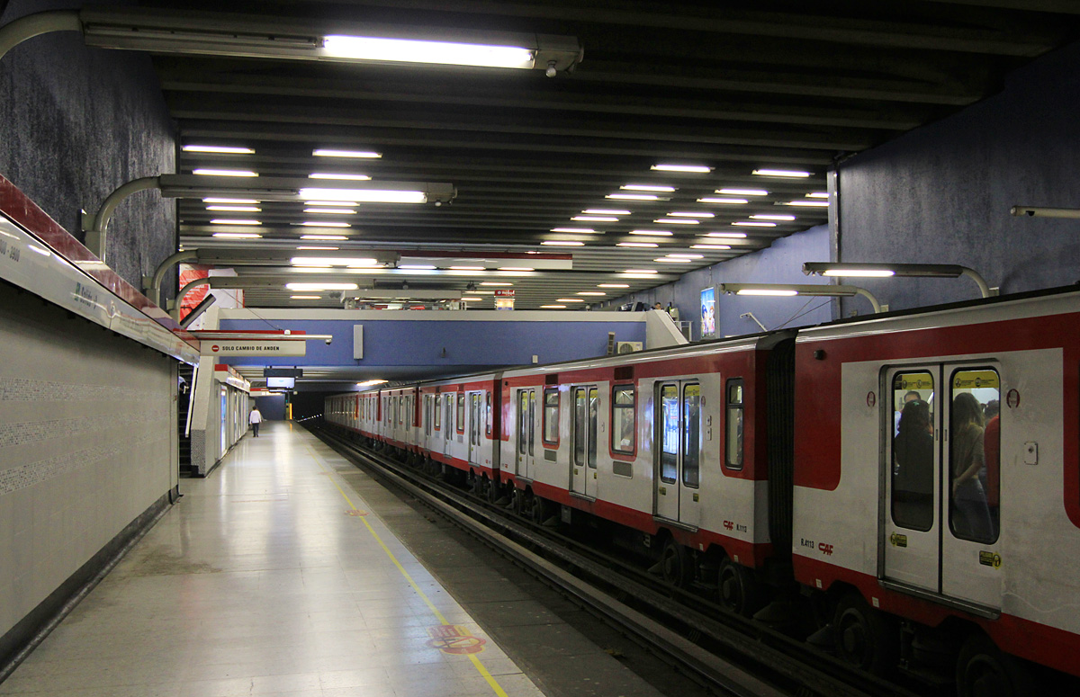 Сантьяго, CAF NS 2007 № 2113; Сантьяго — Метрополитен — линия 1